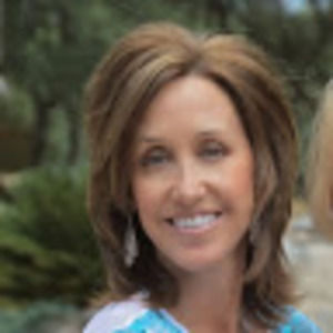 Meet your Posher, Leslie